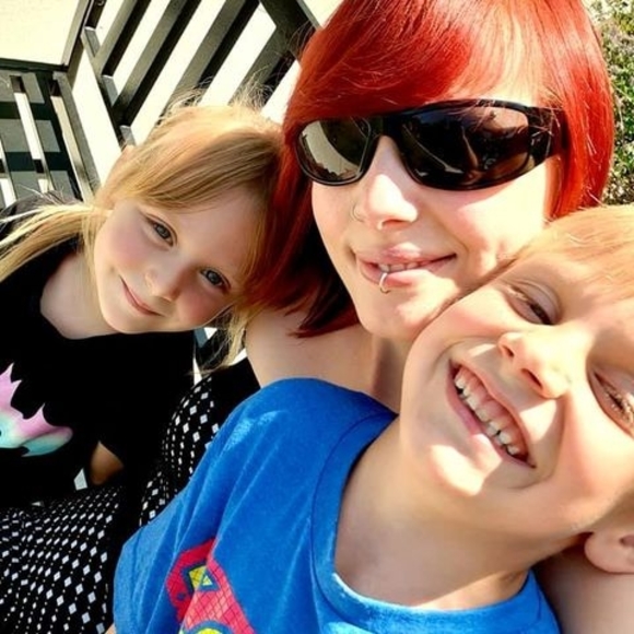 Meet your Posher, Leah - Picture 1 of 1